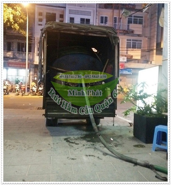 Th&ocirc;ng bồn cầu như thế n&agrave;o