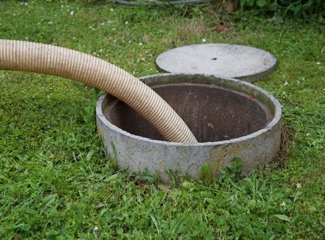 Đơn vị r&uacute;t hầm cầu quận 6 chất lượng được kh&aacute;ch h&agrave;ng tin tưởng