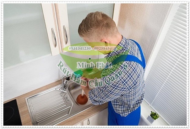 Mẹo th&ocirc;ng bồn rửa b&aacute;t nhanh v&agrave; hiệu quả nhất